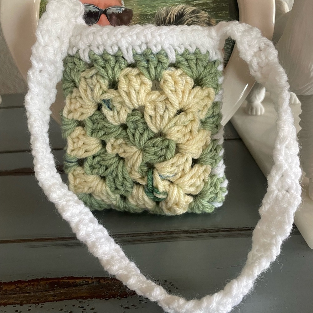 Handcrafted Crochet Bag - Green and Cream